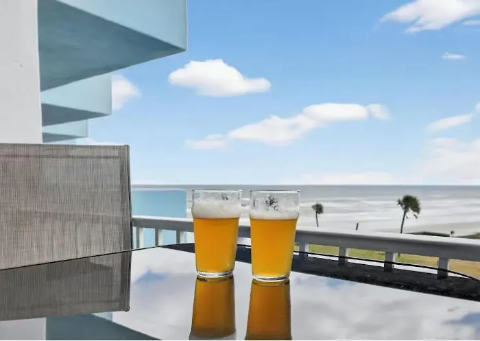 Tiki Time - Daytona Beach Oceanfront Condo!