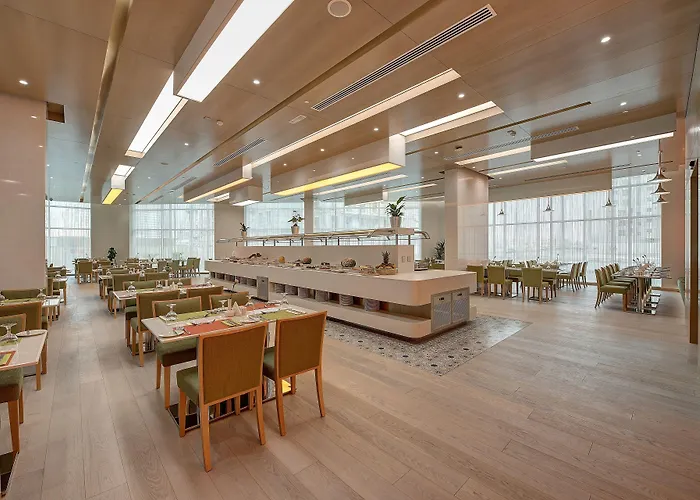 Hotel Al Khoory Atrium Dubaj