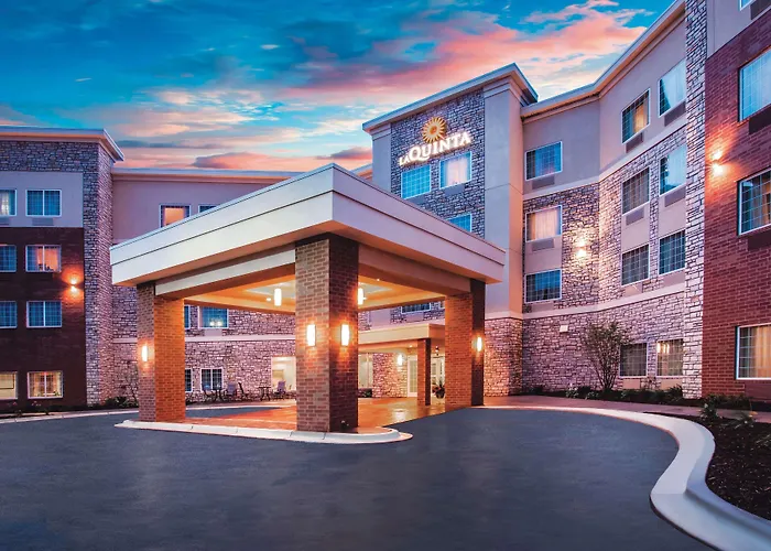Hotel La Quinta By Wyndham St. Paul-Woodbury