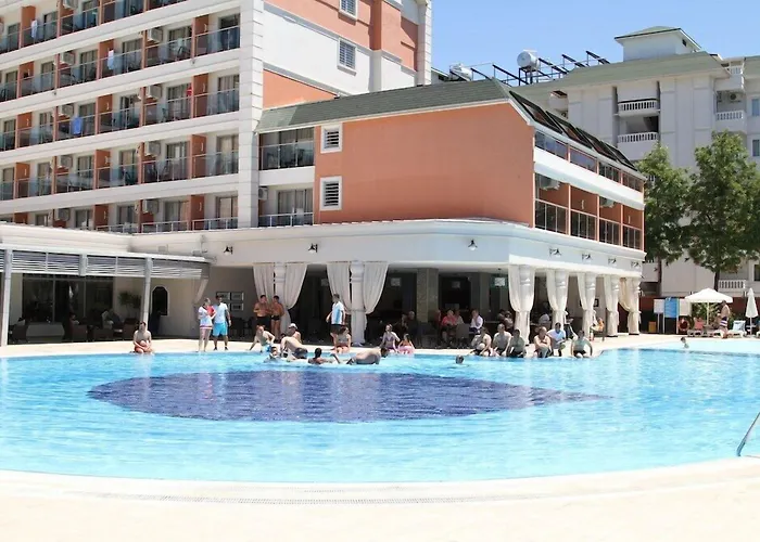 Insula Resort & Spa Konaklı