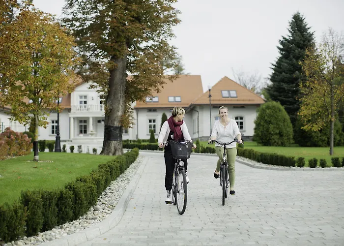 Hotel Leśny Dwór Sulęczyno