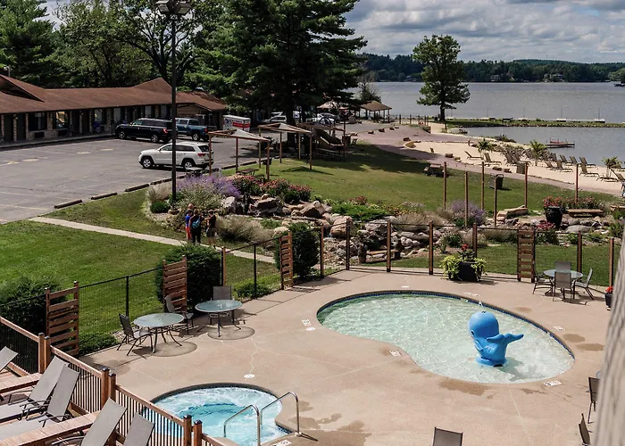 Natura Aloha Beach Resort Lake Delton