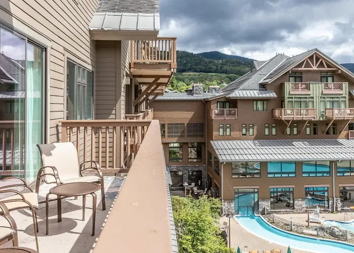 351 - Lodge At Spruce Peak - Ski In Ski Out - 3 Bedroom - Sleeps 9 Stowe