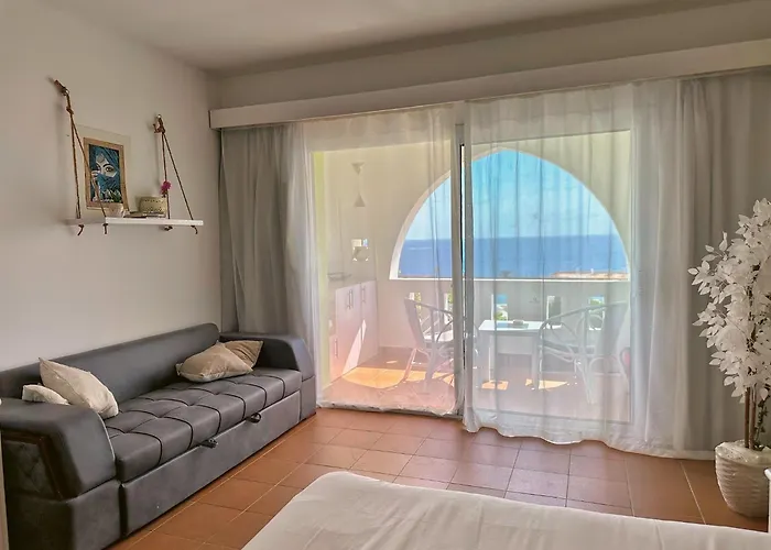 Domina Coral Bay Oasis Lake Szarm el-Szejk