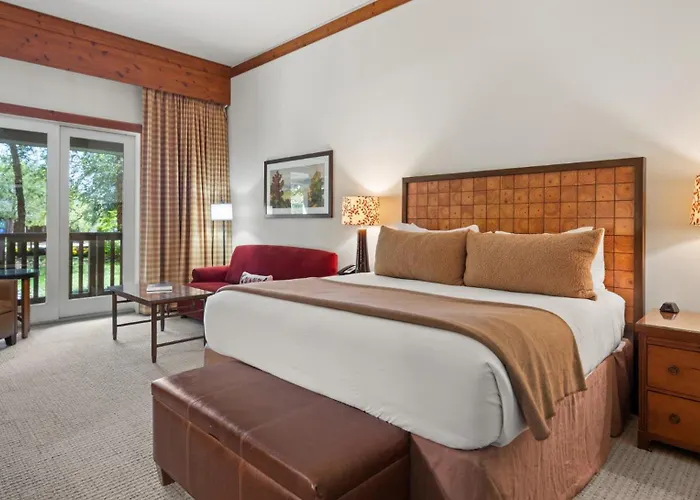 1116 Lodge At Spruce Peak Ski In Ski In Ski Out King Studio By Stowe Mountain Rentals