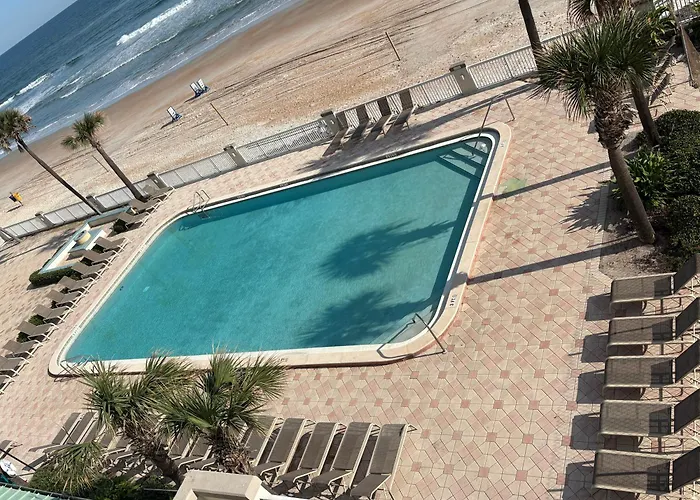 Cozy Studio With Direct Ocean View Daytona Beach
