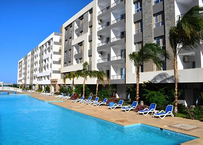 Queen T Suites All Inclusive Resort Hurghada