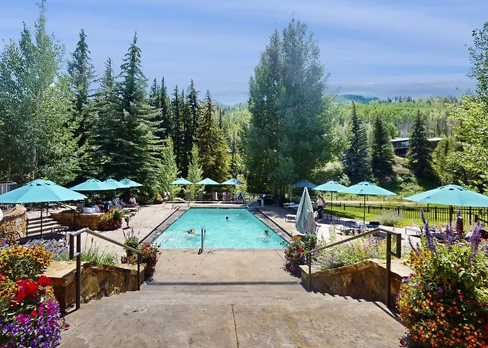 Lion Square Lodge East 313A Vail