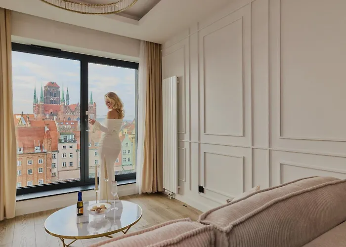 Deo Plaza Premium Suites & Riverside By Downtown Apartments Gdańsk