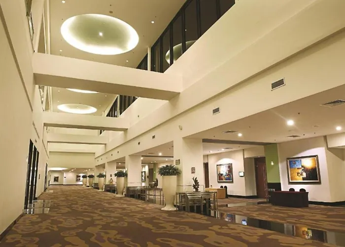 Luxhouz Suites At Times Square Kuala Lumpur