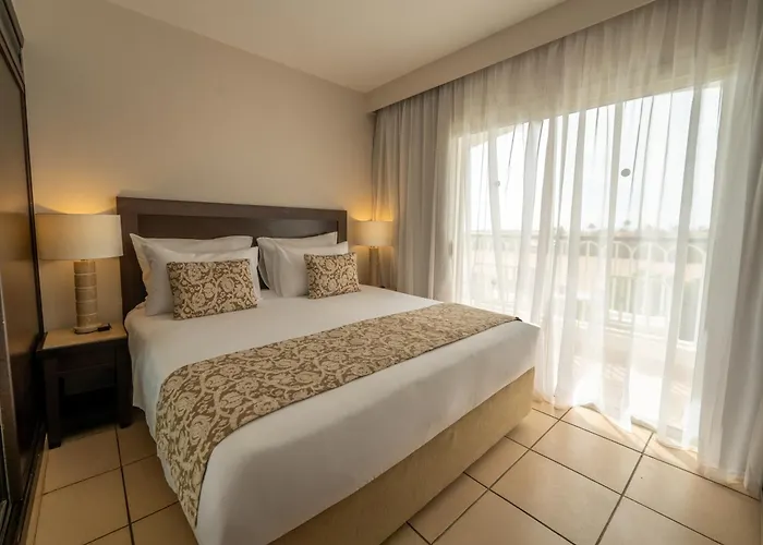Hotel Jaz Neo Sharks Bay Szarm el-Szejk