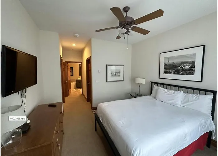 Lodge At Brookside, A Vail Resorts Property Avon