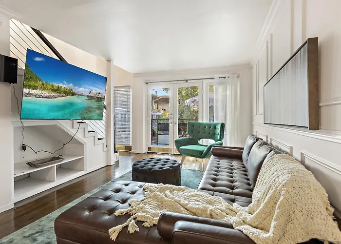 Courtyard Terrace Loft Dallas Pool City Access