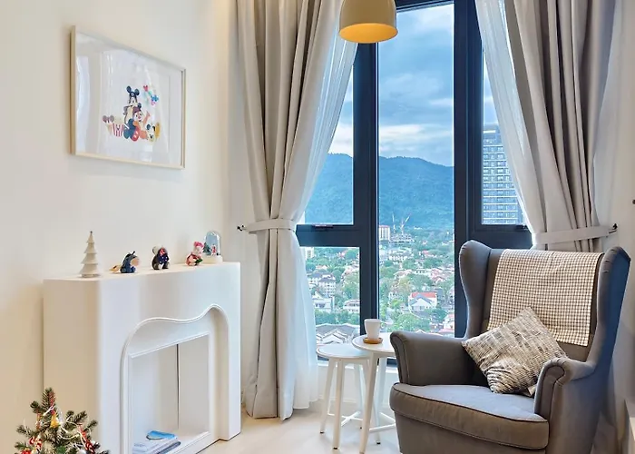 22 Macalisterz - King Suite - 65"Qled Tv - Disney - Pop Corn - Sky Pool George Town