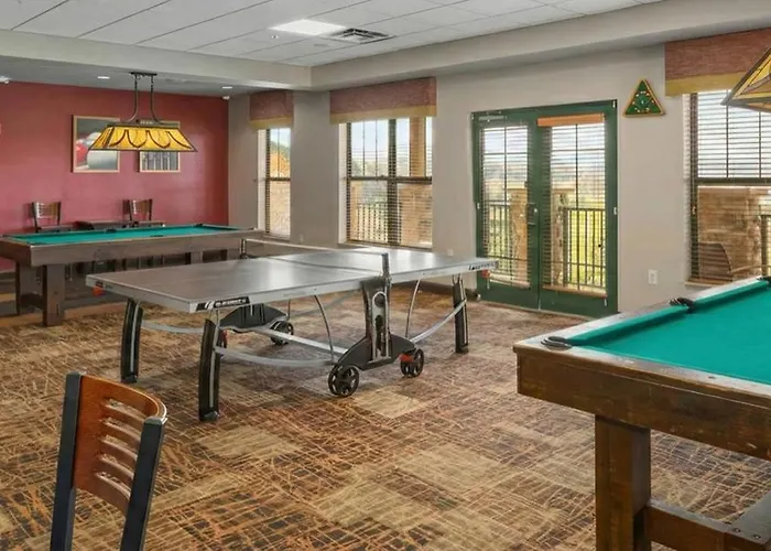 Hotel Club Wyndham Smoky Mountains Pigeon Forge