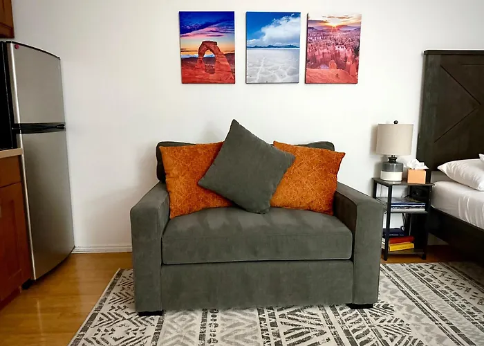 Modern Mountain Studio In The Heart Of Park City