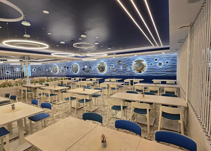 Hotel Ośrodek Wypoczynkowo-Rehabilitacyjny Bryza Dźwirzyno