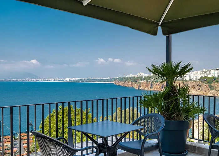 Get Royal Hotel & Spa Antalya