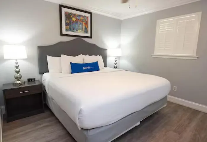 Elegant 2Br Stay On Frenchmen St W Pool & Hot Tub Nowy Orlean