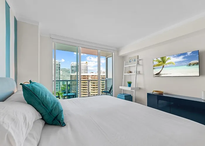 Arya Hotel & Suites Miami