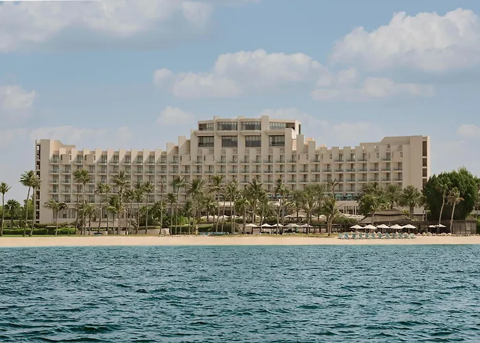 Ja Beach Hotel, Dubaj