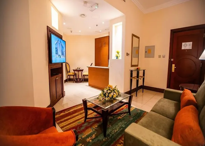 City Seasons Suites Dubaj