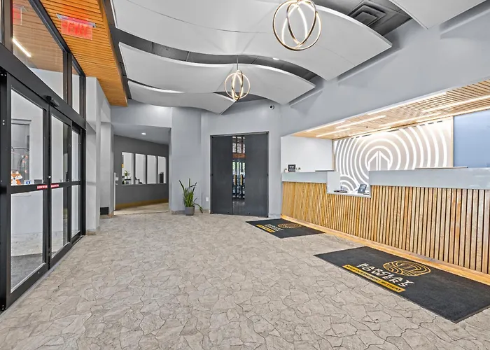 The Barclay Towers Hotel And Resort Virginia Beach
