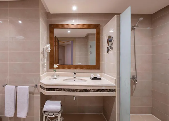 Hotel Charmillion Gardens Aquapark Szarm el-Szejk
