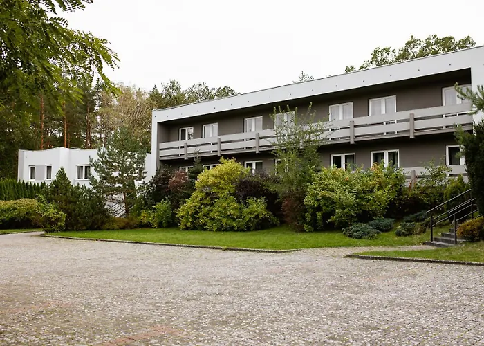 Hotel Ośrodek Wypoczynkowo-Rehabilitacyjny Perła Borów Tleń