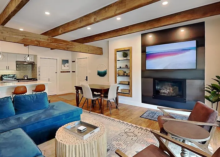 Timberline Condominiums Two Bedroom Deluxe Unit D1D Snowmass Village