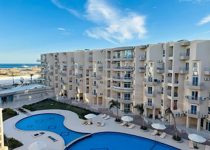 Luxury 2Br Suite 2 Min Walk To Beach, Princess Resort Hurghada