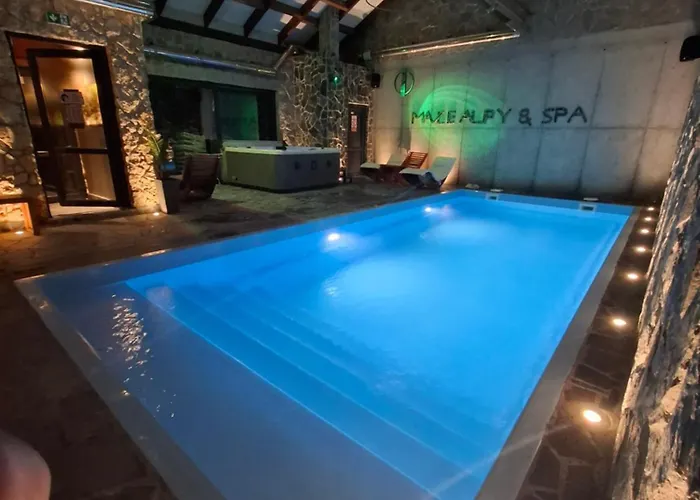 MAŁE ALPY&SPA z Basenem - Górski Slow Resort dla Rodzin i Par - Relaxation for Parents, Fun for Kids Krynica-Zdrój