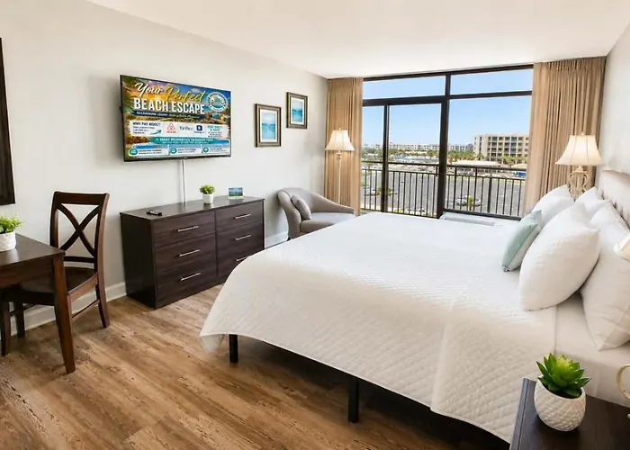 Renovated Oceanfront King Suite-Landmark Unit 815 Myrtle Beach