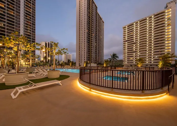 Waikiki Banyan Oceanfront Condo 30Th Floor Honolulu