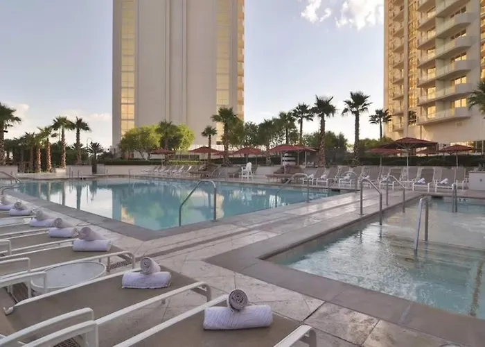 31St Floor 1-Br Corner Suite At Signature At Mgm Las Vegas