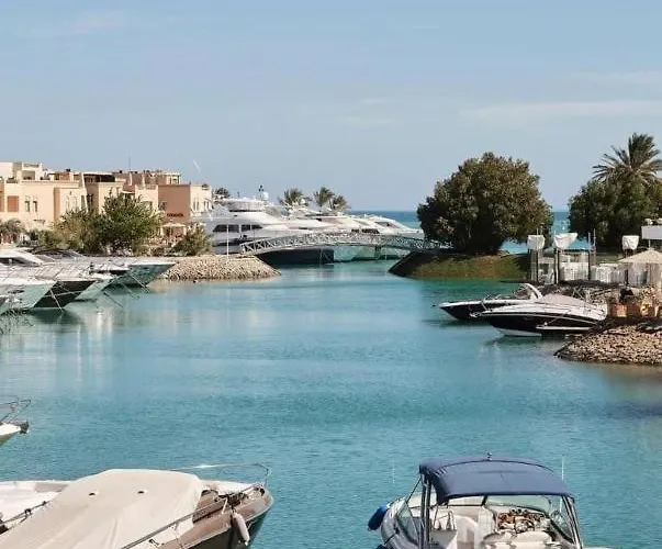 Queen T Suites All Inclusive Resort Hurghada