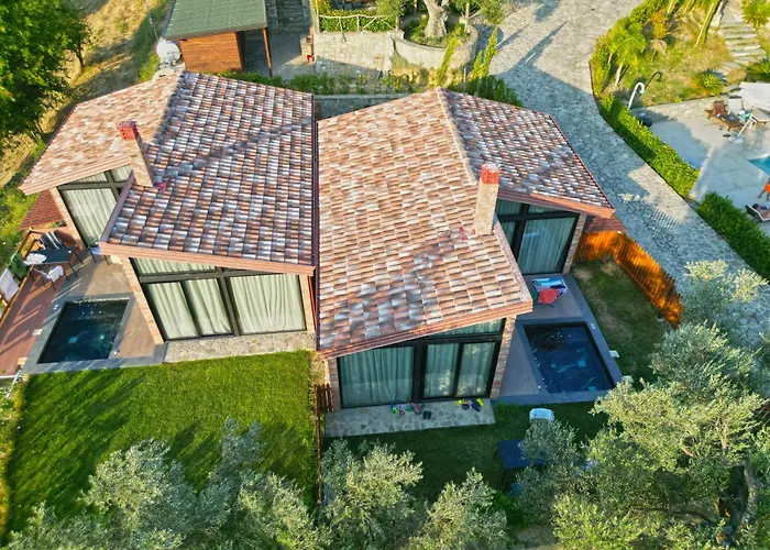 Hotel Bujtina Ajazi Golem 