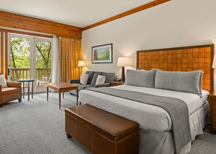 1216 - Studio- Lodge At Spruce Peak Ski In Ski Out - Stowe Mt Resort - Ski In Ski Out - Sleeps 4