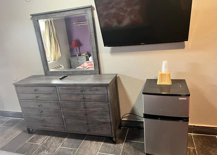 miami inn&suites Chicago