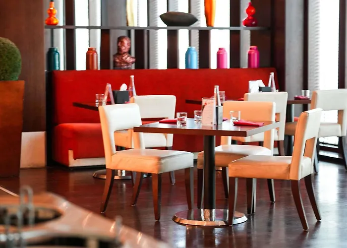Hotel Moevenpick Grand Al Bustan Dubaj
