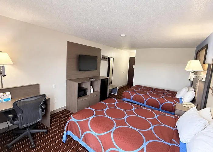 Hotel Super 8 By Wyndham Wisconsin Dells