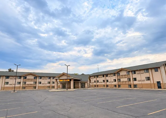 Hotel Super 8 By Wyndham Wisconsin Dells