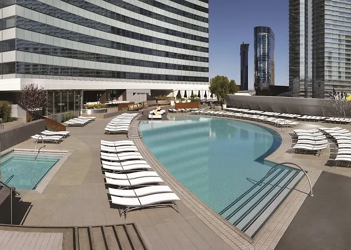 Gorgeous Suite Vdara 22Nd Flr - Pool View - Free Valet Las Vegas