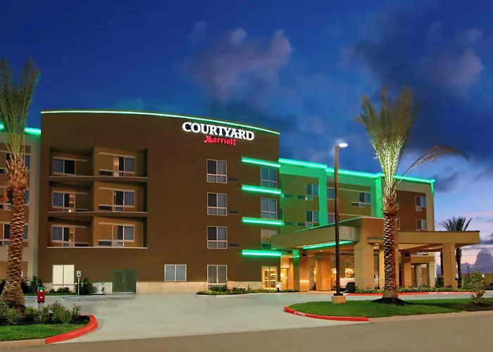 Hotel Courtyard By Marriott Victoria