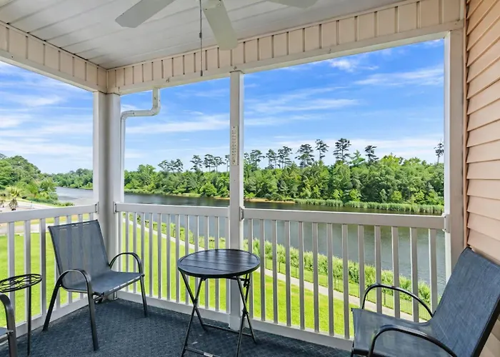 Myrtle Beach Waterway Getaway