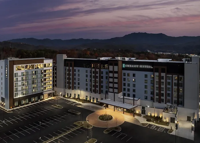 Hotel Tempo By Hilton Pigeon Forge