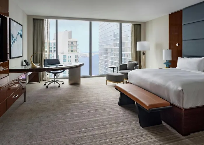 Hotel Beaux Arts, Autograph Collection Miami