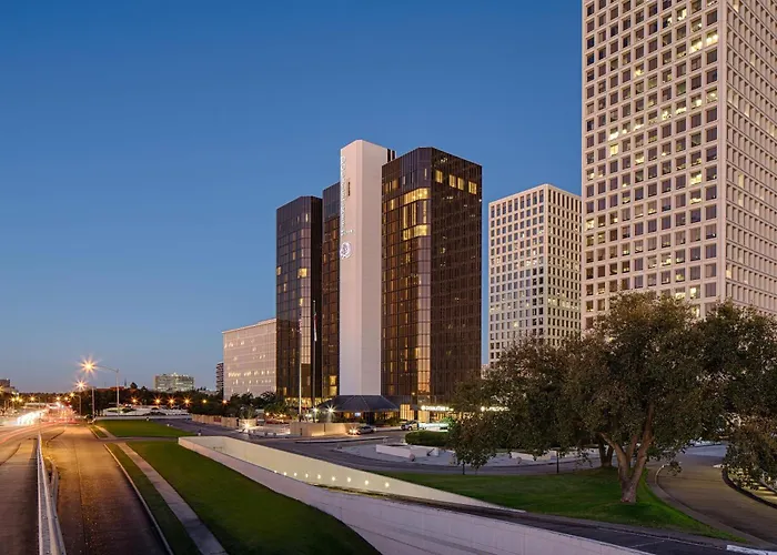 Doubletree By Hilton Hotel Houston Greenway Plaza