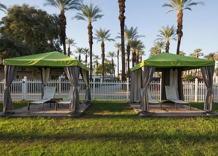 Palm Springs Camping Resort Cabin 3 Palm Desert