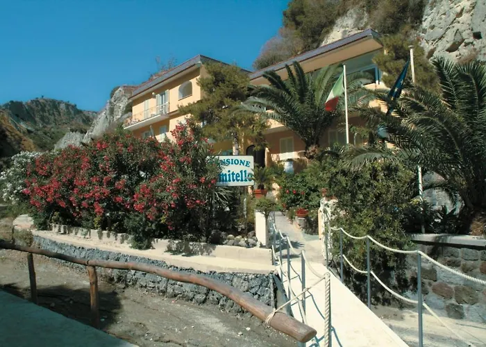 Albergo Olmitello - Cucina Vegetariana Bio E Tradizionale Barano dʼIschia